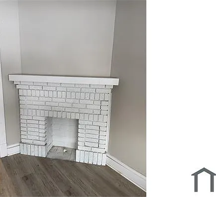 11903 Fairport Ave — Photo 3