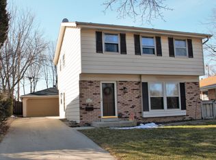 5701 W Warnimont Ave, Milwaukee, WI 53220