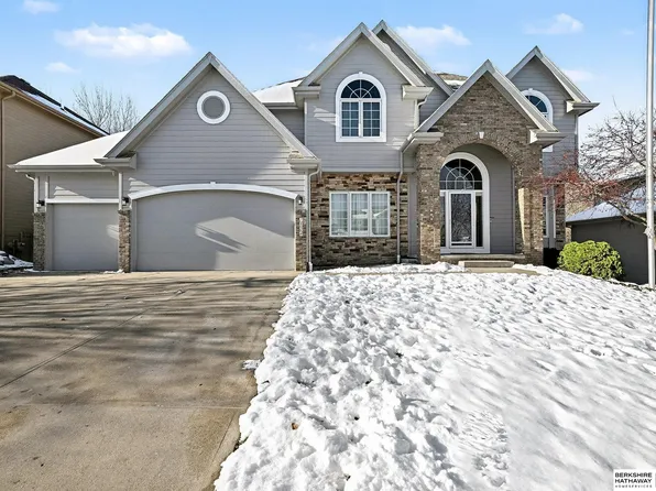 1504 N 183rd Ave, Elkhorn, NE 68022