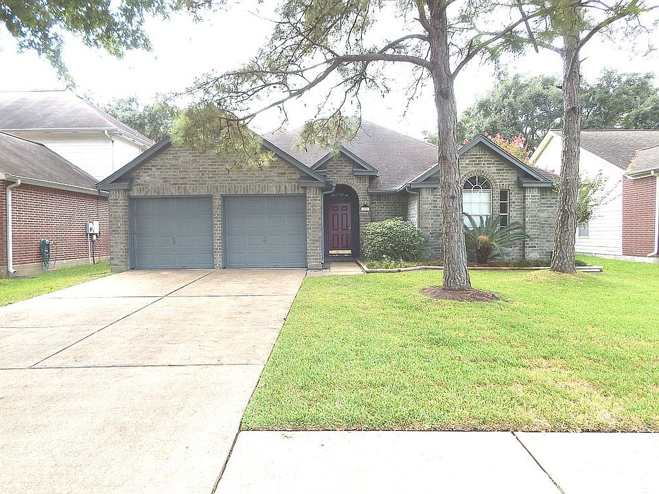 1st image of 15007 Trumpet Vine Ln