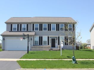 2581 Robert Ln, Montgomery, IL 60538