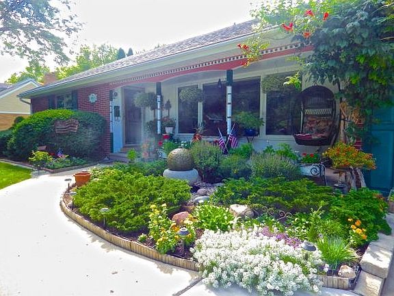 Covered Front Porch