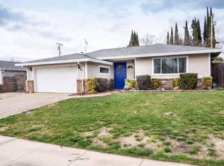 210 Canterbury Ave, Roseville, CA 95678