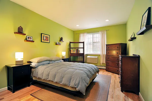 Rented by Corcoran | media 14