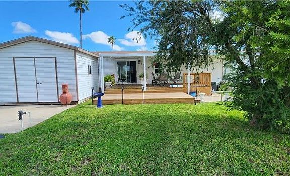5th image of 2204 Mockingbird St Lot 146