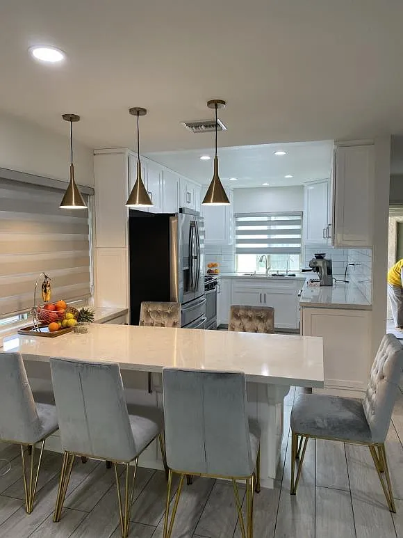 2 bed, 1121 sqft, $3,400 — Photo 1