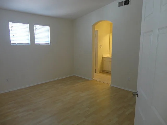 26604 Yosemite Pl — Photo 7