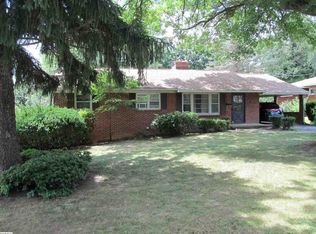 1800 Mount Vernon St, Waynesboro, VA 22980