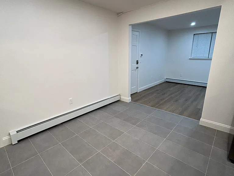 787 Admiral St #1 — Photo 8