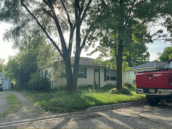 3rd image of 5270 Ethel St
