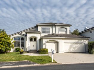 453 Fairway Dr, Half Moon Bay, CA 94019