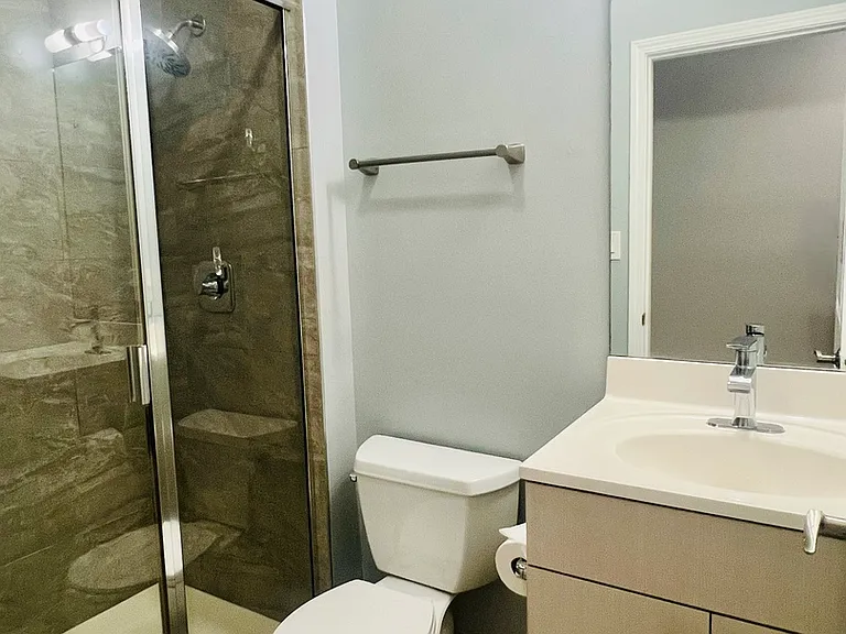 1750 W Cermak Rd #2 — Photo 15