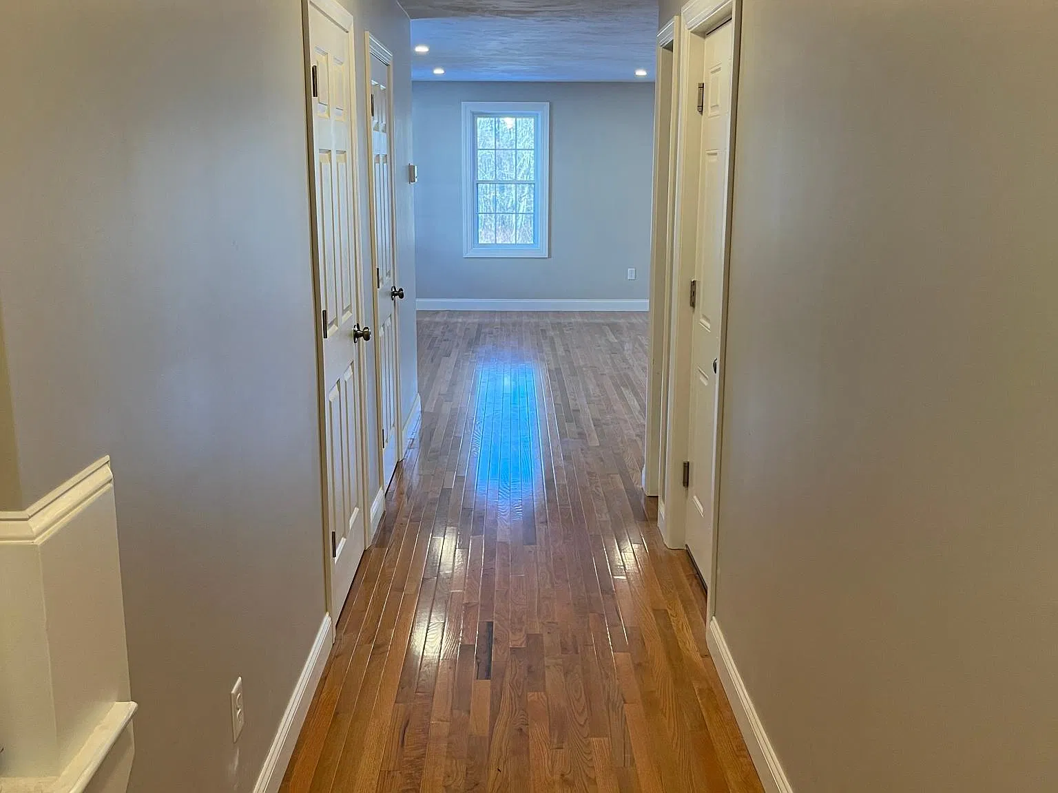 702 Main St — Photo 2
