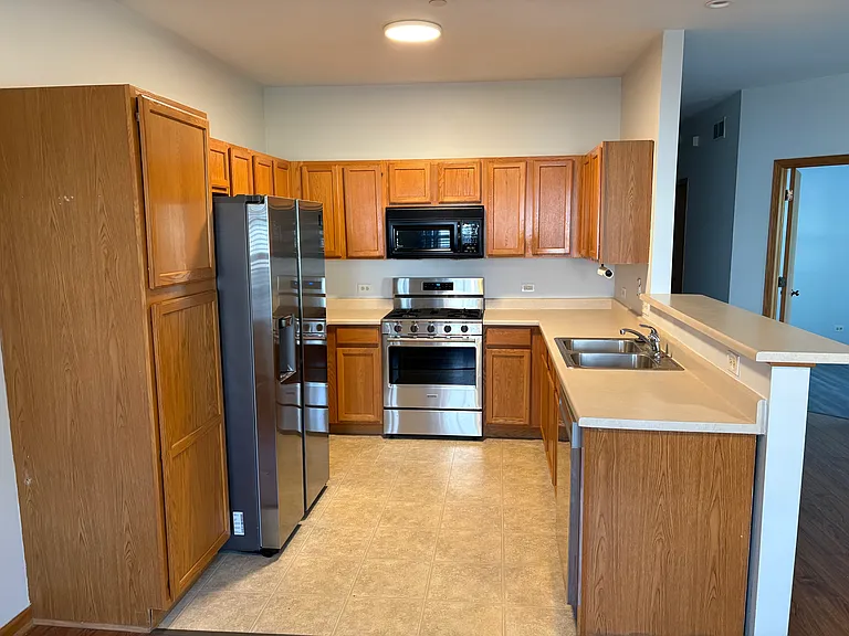 102 Louie Ln #B — Photo 7
