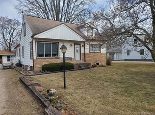 46278 Chatsworth Dr, Van Buren Township, MI 48111