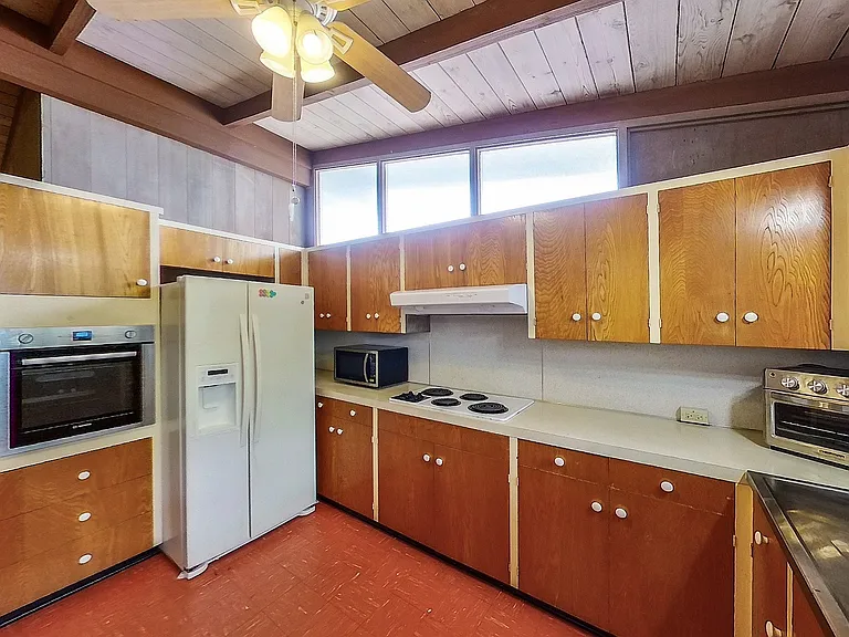 1481 Ala Amoamo St #2 — Photo 3
