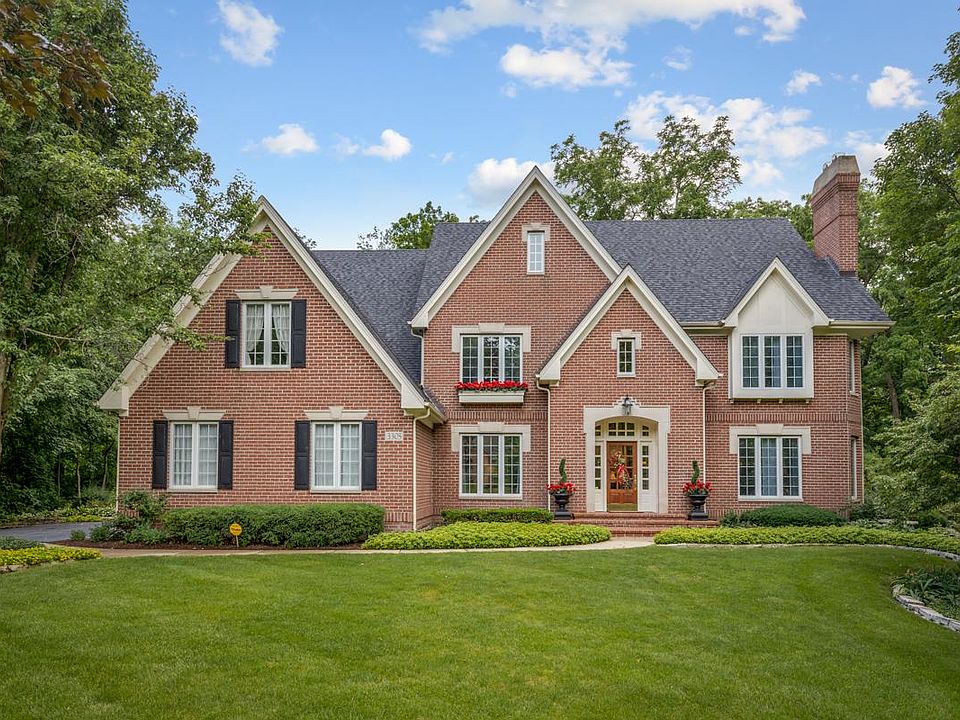 1st image of 3305 Royal Fox Dr