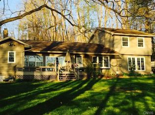 1815 Locust Ln, Skaneateles, NY 13152