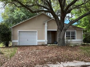 2542 NW 34th Pl, Gainesville, FL 32605