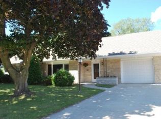 115 Johnson St, Pulaski, WI 54162