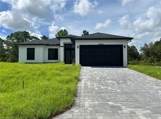 1507 W 17th St, Lehigh Acres, FL 33972