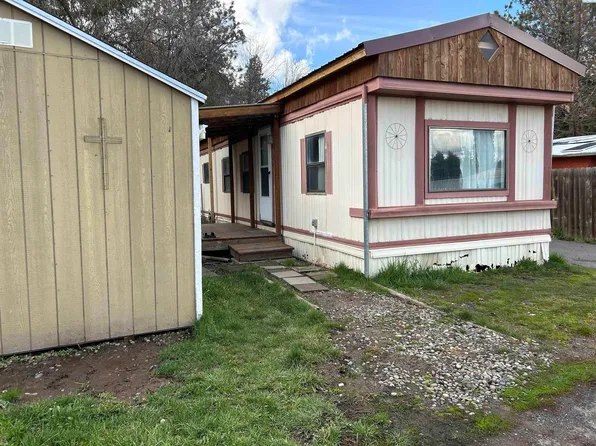 1165 S Grand Ave Trailer 11, Pullman, WA 99163