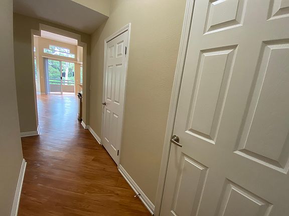 3rd image of 1401 Ambassador St #303