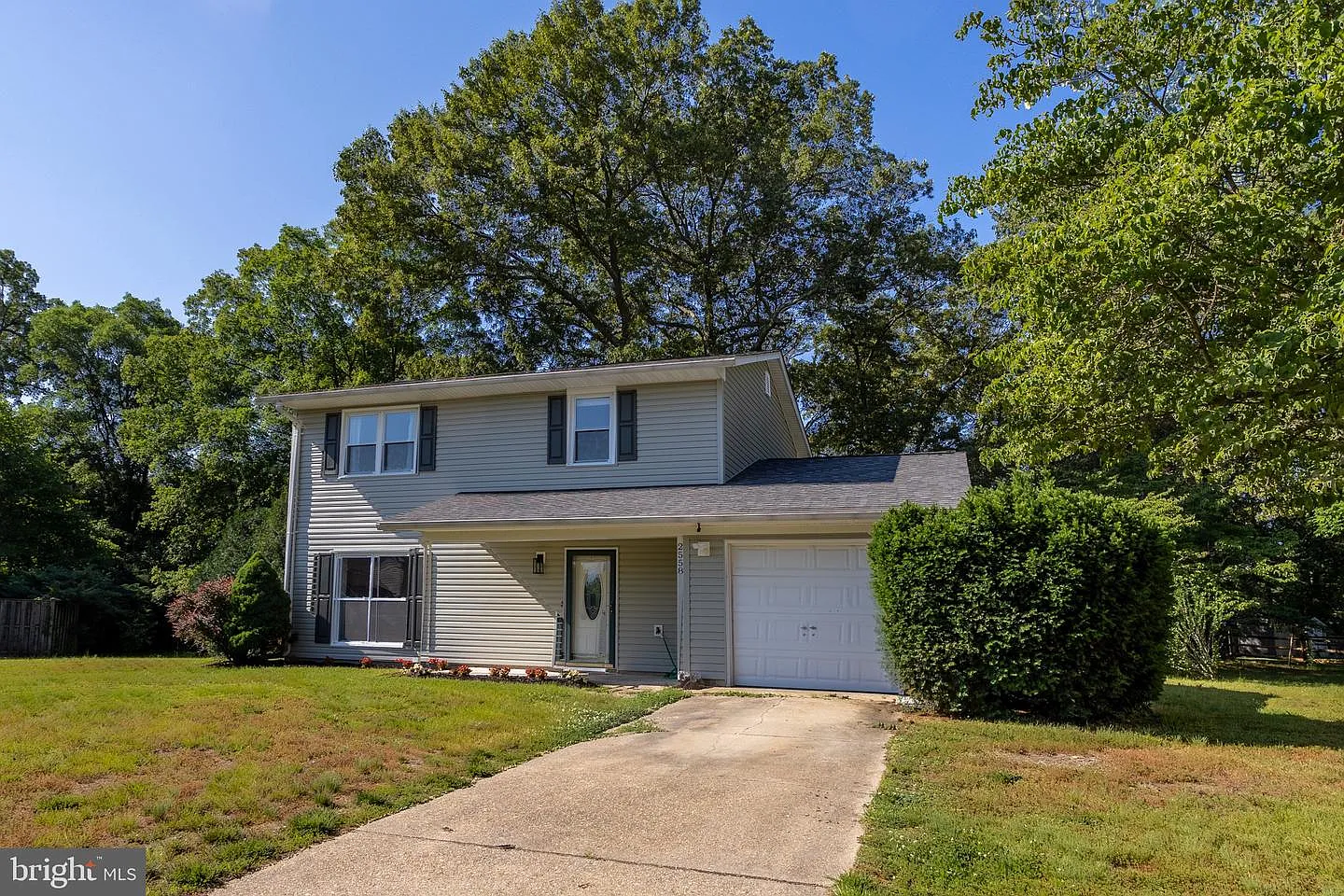 2558 Snow Hill Ct photo 1