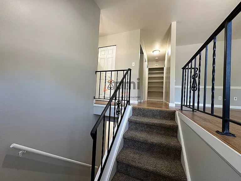 1609 Monticello Park Dr — Photo 3