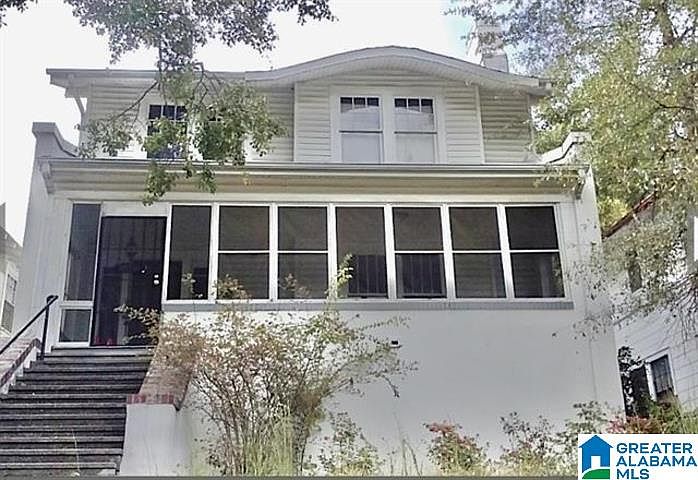 1st image of 5056 Parkway
