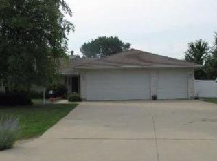 2390 Chesterwood Turn, Kankakee, IL 60901
