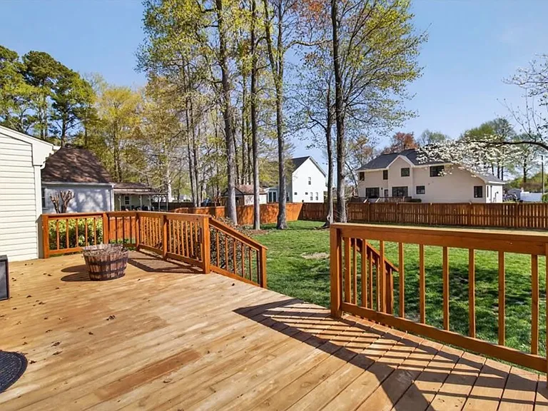 730 Beckley Ln — Photo 24