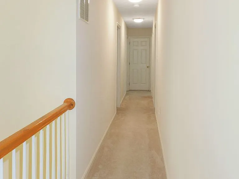 102 Powhatan Ct — Photo 22