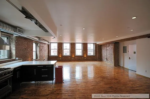 Rented by Bond New York | media 2