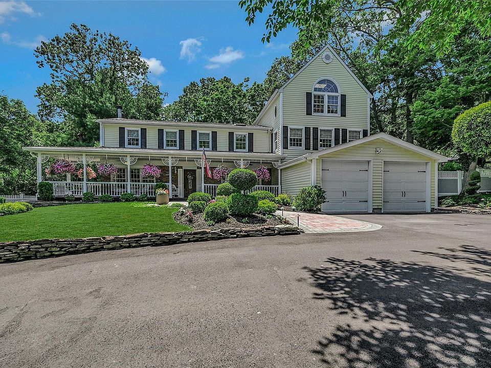 1st image of 712 Brewster Drive