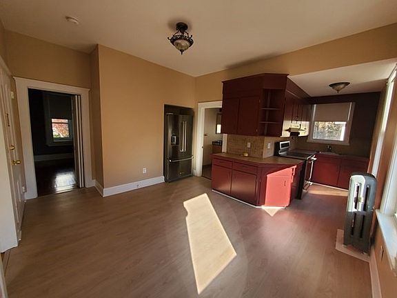 2nd image of 171 Lowell St #1A