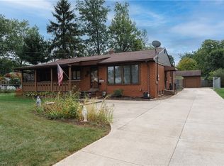 24567 Gessner Rd, North Olmsted, OH 44070