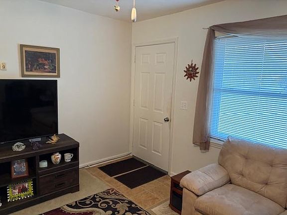 4th image of 307 James Loop