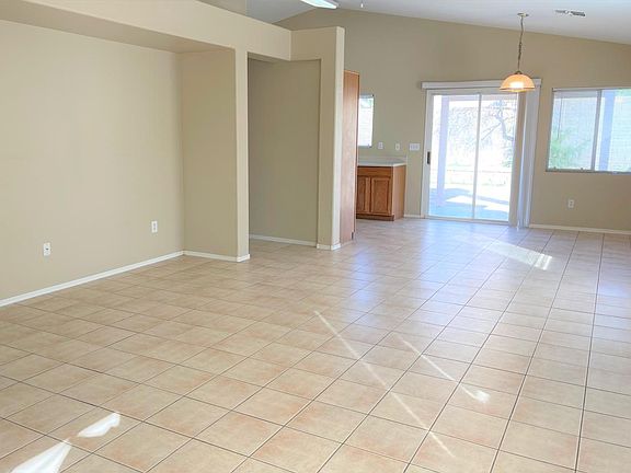 4th image of 11448 E Camino Cir