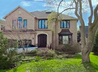 6 Montford Dr #C14, Toronto, ON M2M 3H3