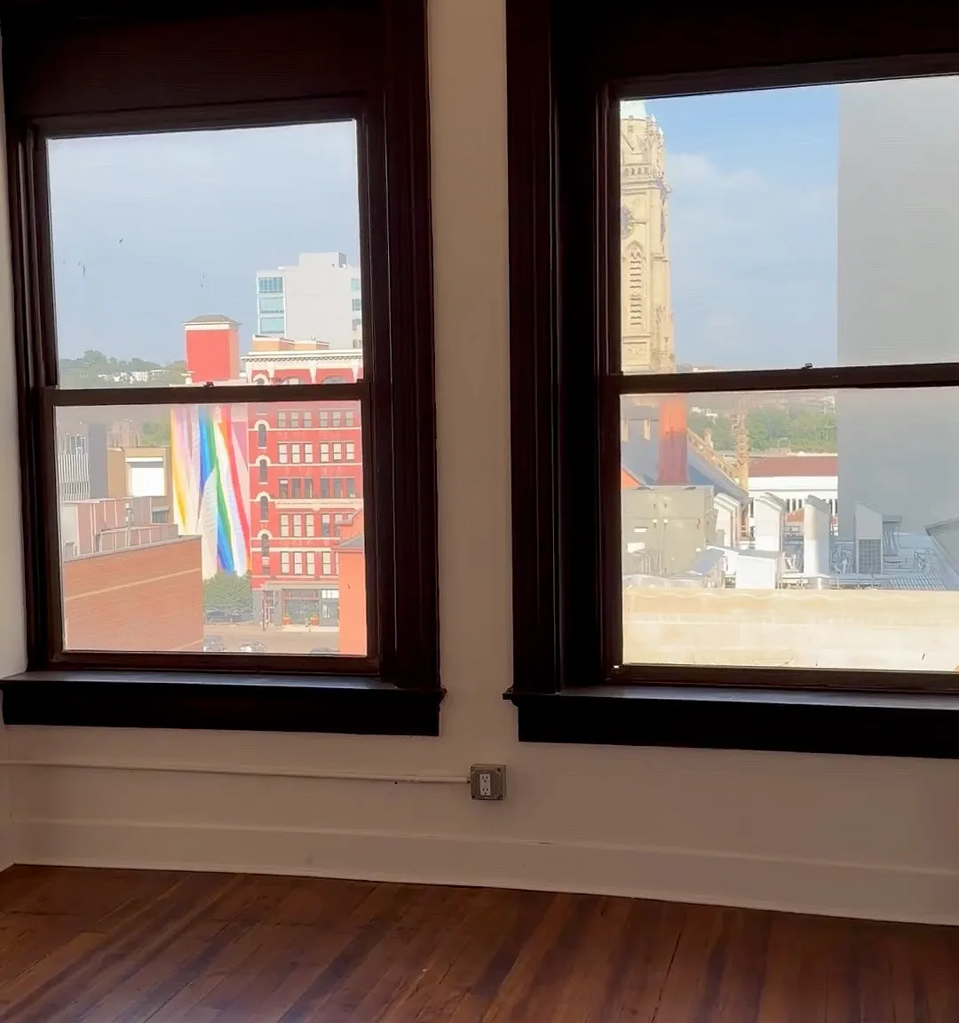 2 bed, 700 sqft, $1,800 — Photo 4
