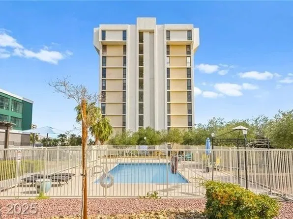 3930 University Center Dr APT 402, Las Vegas, NV 89119