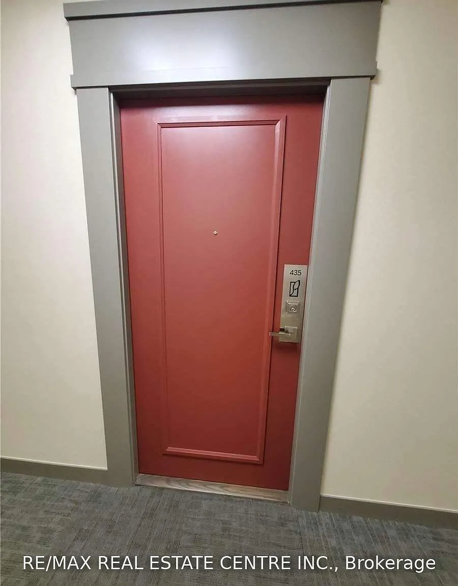 2 bed, $2,300 — Photo 2