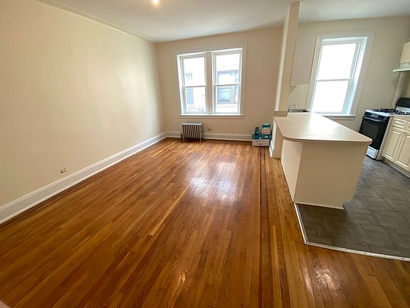 5th image of 43-39 41st St #D1