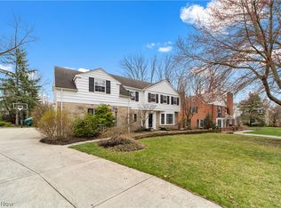 23400 Stanford Rd, Shaker Heights, OH 44122
