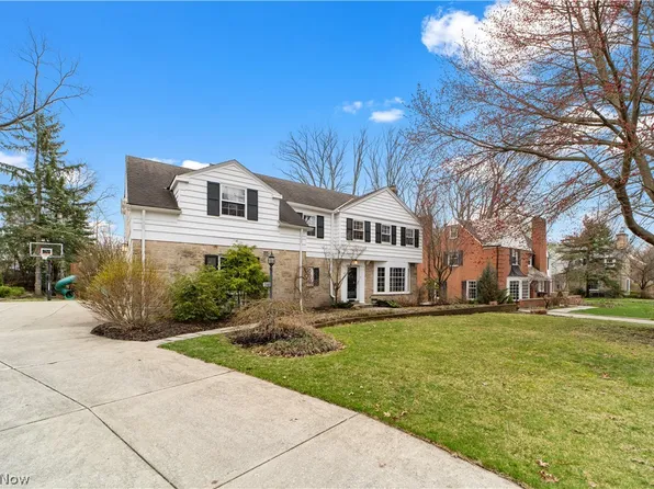 23400 Stanford Rd, Shaker Heights, OH 44122