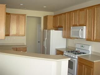 2nd image of 11788 Maywood St