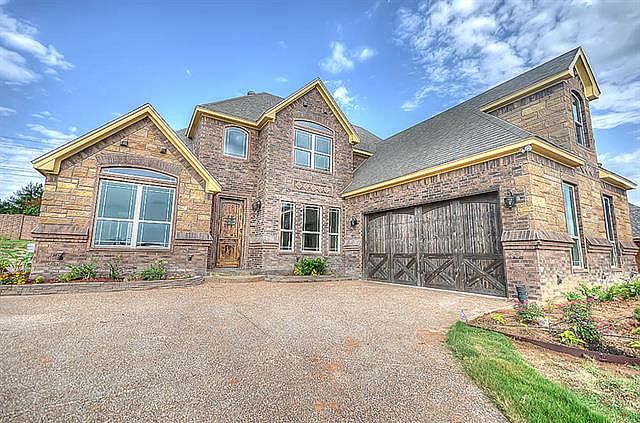 1st image of 1033 Thistle Hill Trl