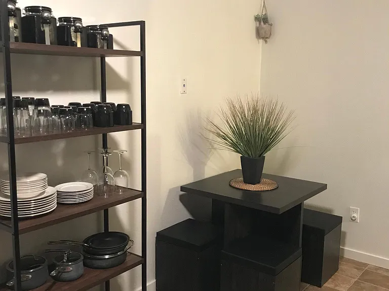 Kitchen dining area
