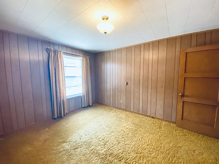 244 La Salle Dr — Photo 5